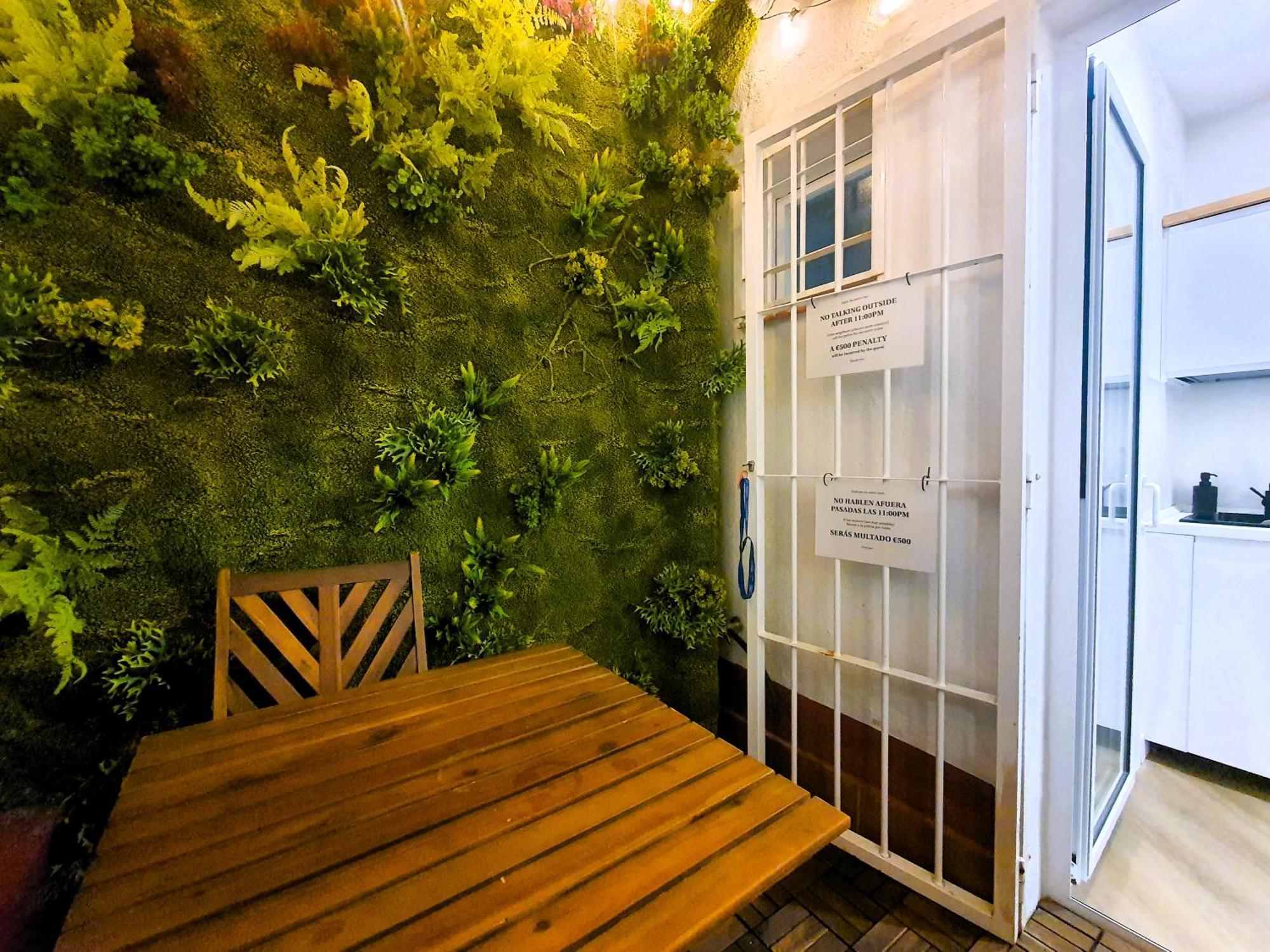 Rentadore Lavapies Studio Apartment Madrid Exterior foto